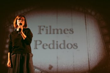 Comprar música e filmes no Porto